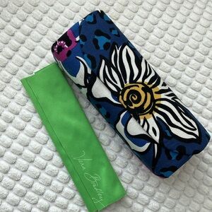 Vera Bradley glass case